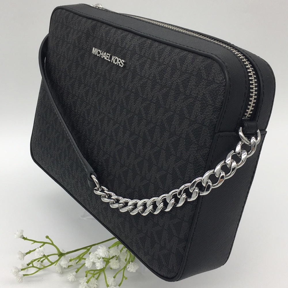 MICHAEL KORS JET SET ITEM LG EW CROSSBODY LEATHER